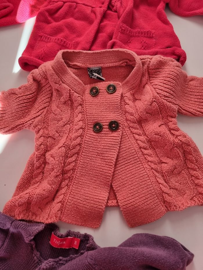 Lot de 5 gilets 3 mois - photo numéro 4