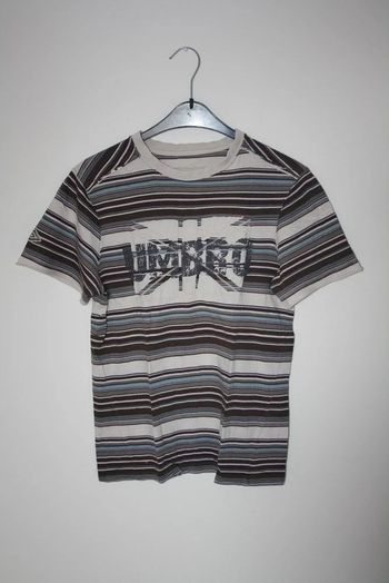 T-shirt Umbro rayé