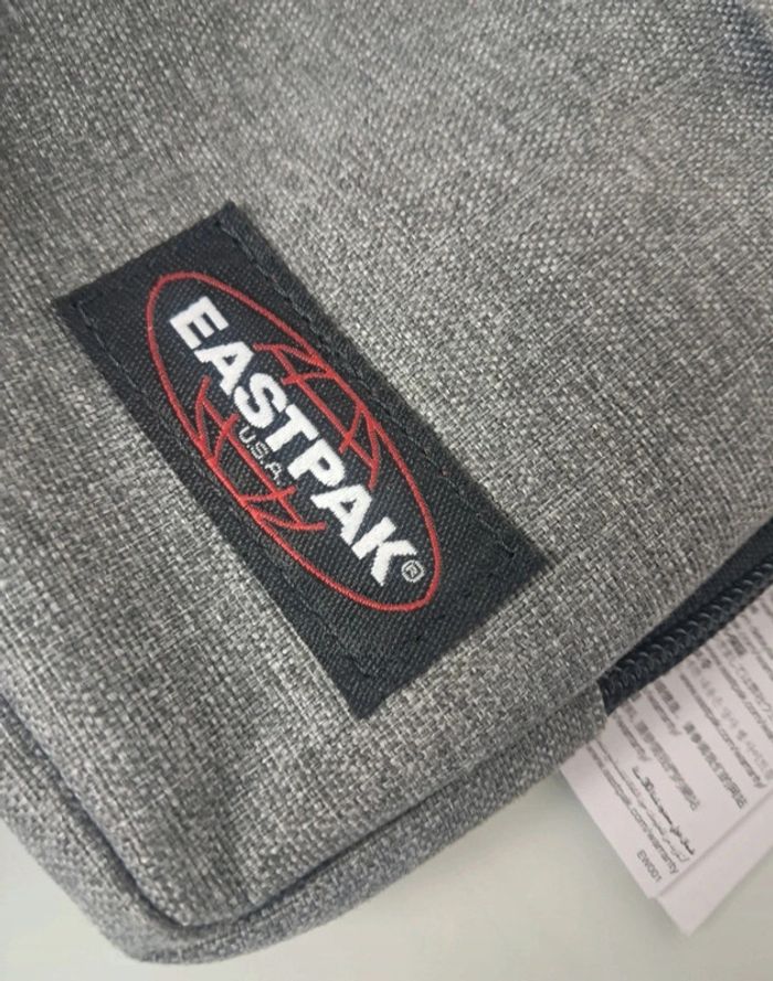 Eastpak sacoche bandoulière neuve - photo numéro 7