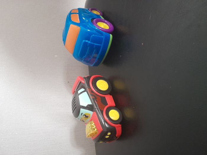 Lot de 2 voiture - photo numéro 2