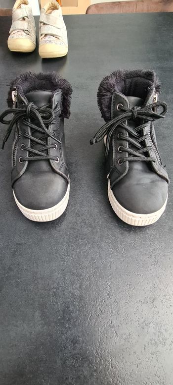Chaussures fourrées fille pointure 28