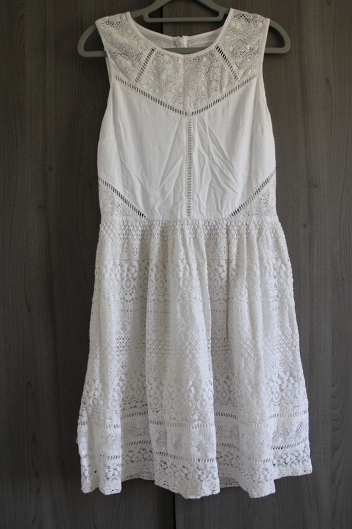 Robe en dentelle