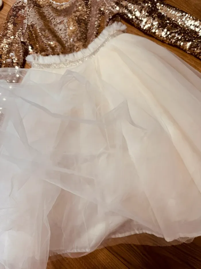 Taille 8 ans Robe créateur fille TAO crème doré * sequins tulle * 🌹 - photo numéro 5