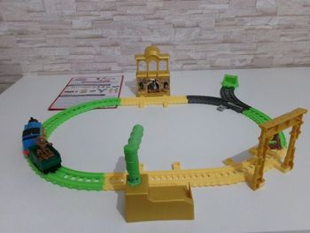 Circuit de train - Thomas et ses amis - Jungle singe (2)