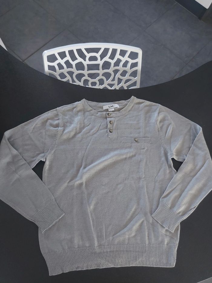Pull fin garçon 10 ans - neuf sans étiquette