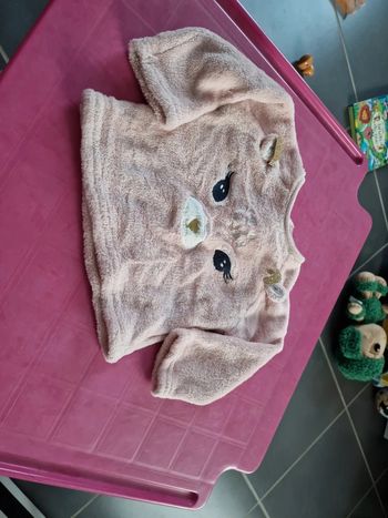 Pull fille 9 mois