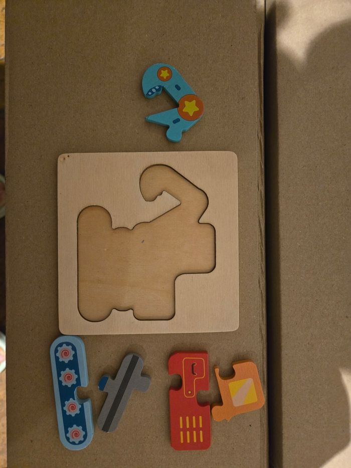 Puzzle en bois - photo numéro 2