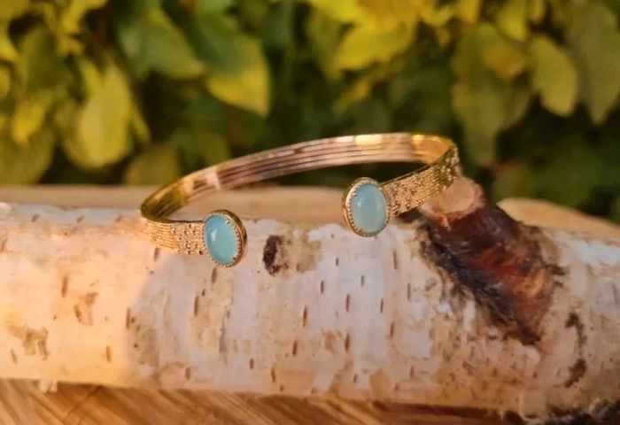 Bracelet Jonc plaqué or et agate bleue lithothérapie - photo numéro 2
