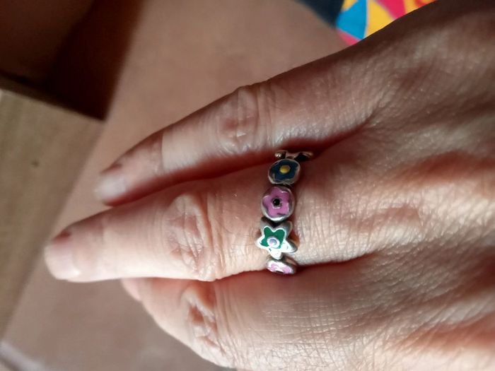 Petite bague fantaisie