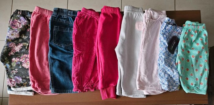 Lot de pantalons taille 12 mois