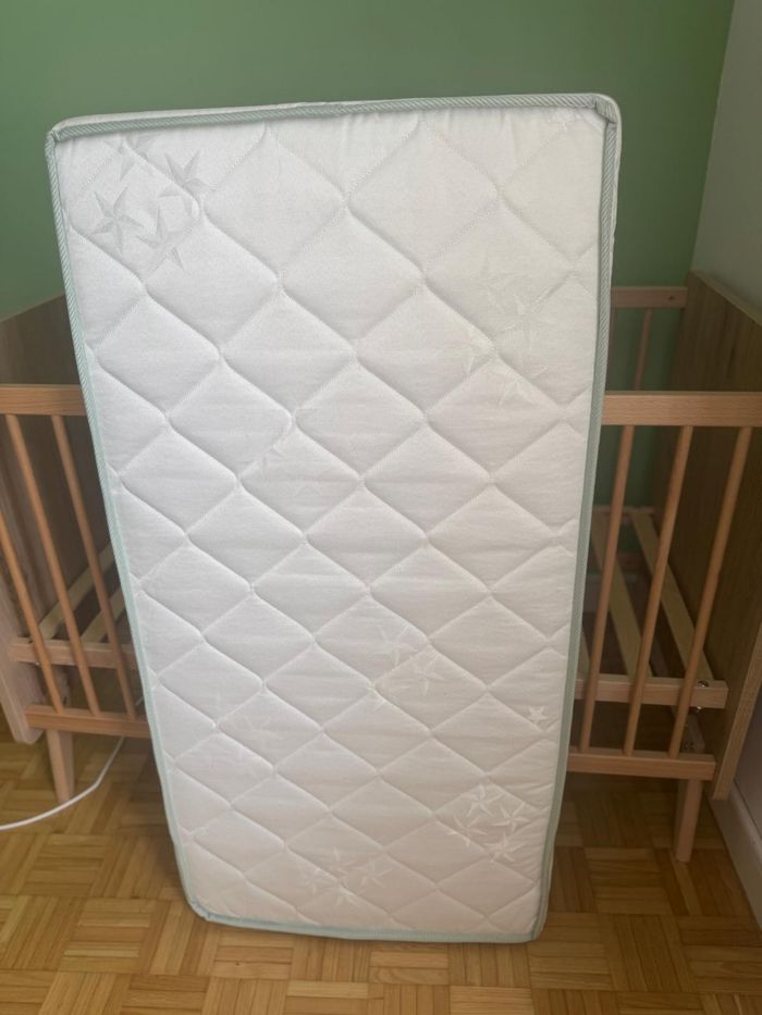Lit bébé Sauthon bois clair + matelas 60x120 – état neuf - photo numéro 5