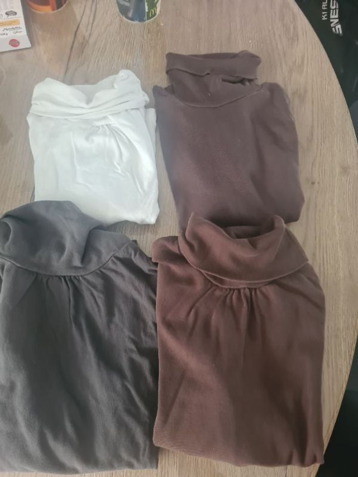 Lot de 4 sous-pull fille 5/6 ans