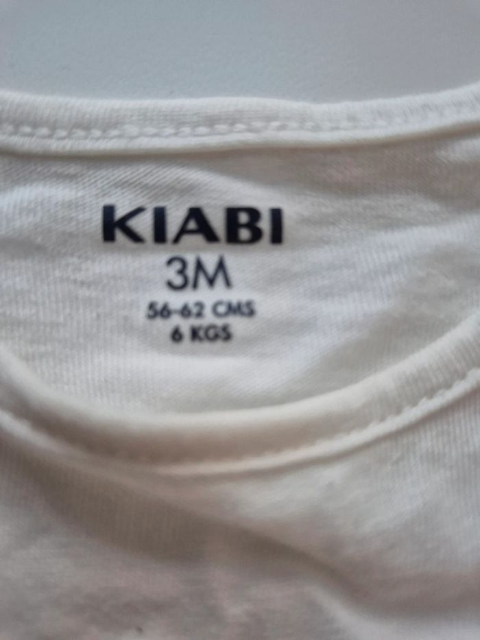 T-shirt manches longues Kiabi taille 3 mois 62 cm - photo numéro 3