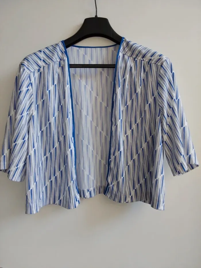 Ensemble robe et boléro assorti - photo numéro 4