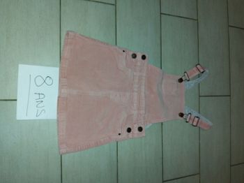 Robe type Salopettes taille 8 ans okaidi