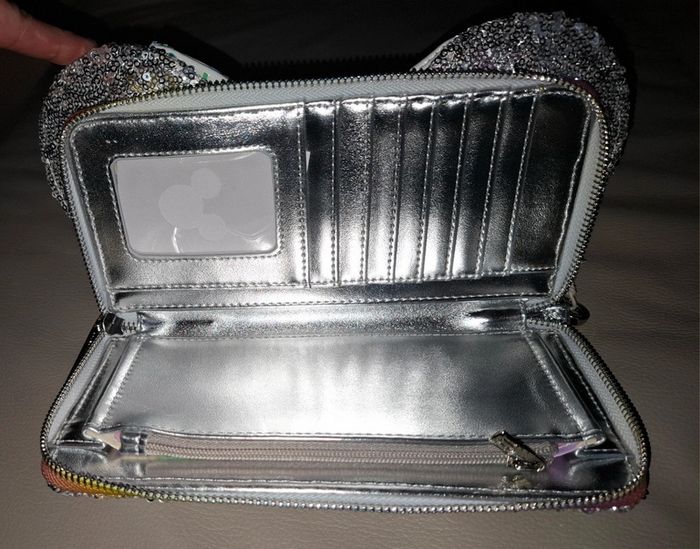 Portefeuille Loungefly Mickey Birthday disney - photo numéro 7