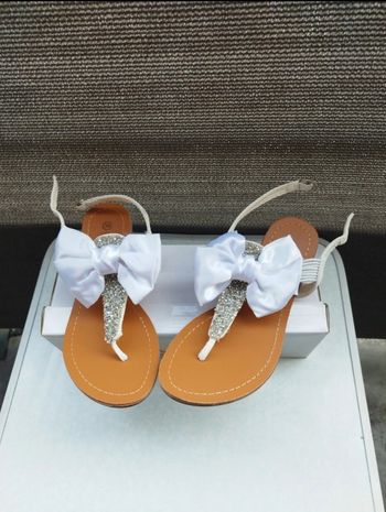 Sandale a nœud blanche