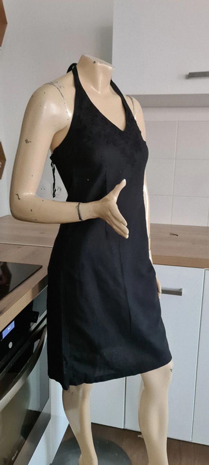 tres jolie robe noir d ete h&m en lin taille 38 - photo numéro 3