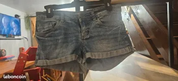 Short jean