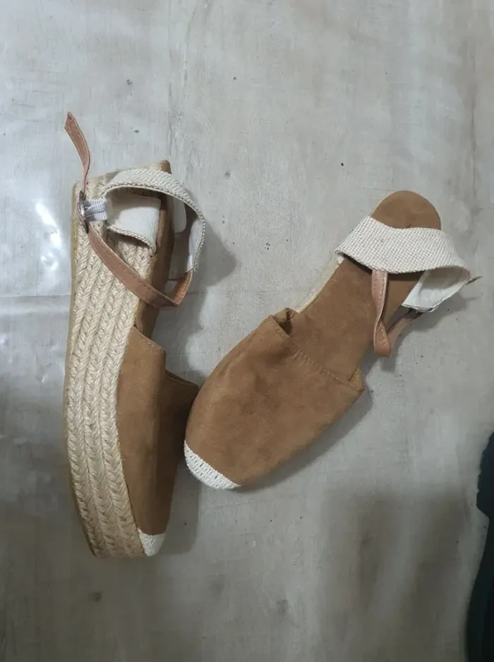 chaussures compensees neuves - photo numéro 2
