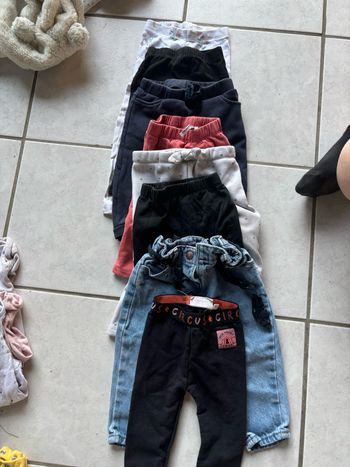 Lot pantalon fille