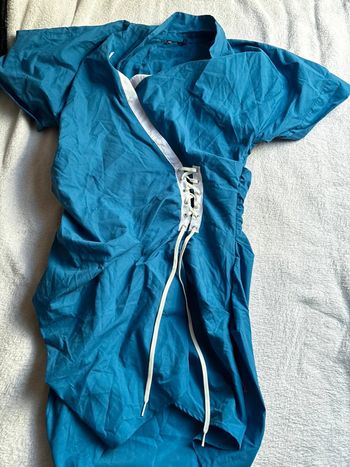Robe bleu 6€