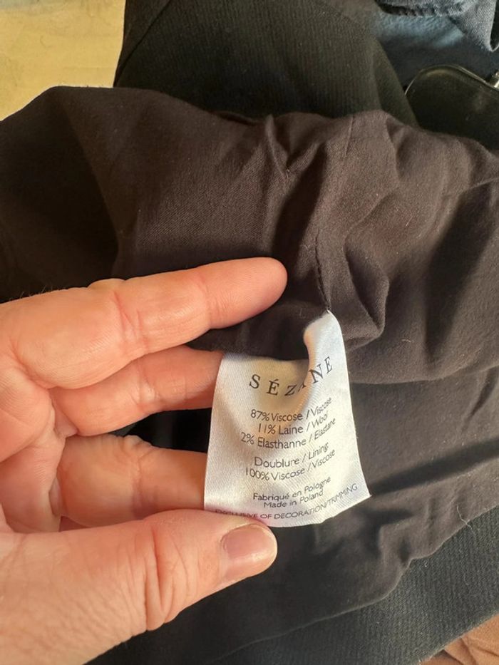 Jupe noire avec gros boutons- Sézane - photo numéro 4