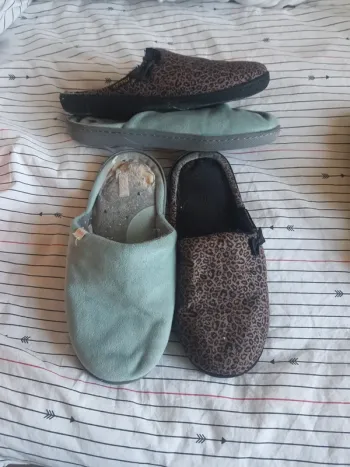 Lot 3 paires de mules 39