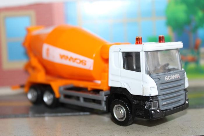 Scania camion toupie béton - photo numéro 7