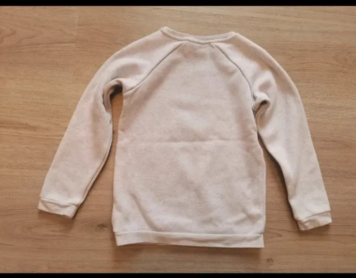 Pull sweat Minnie marque Disney taille 6 ans - photo numéro 5