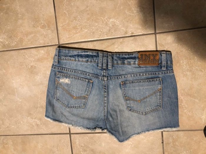 Short Jennifer - photo numéro 2