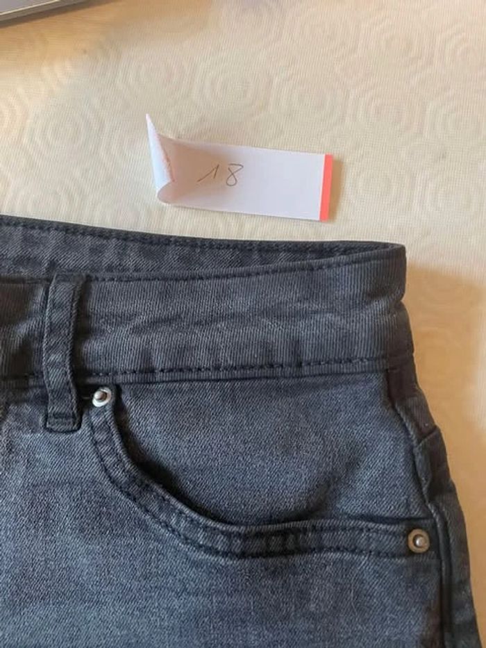 short noir - photo numéro 2