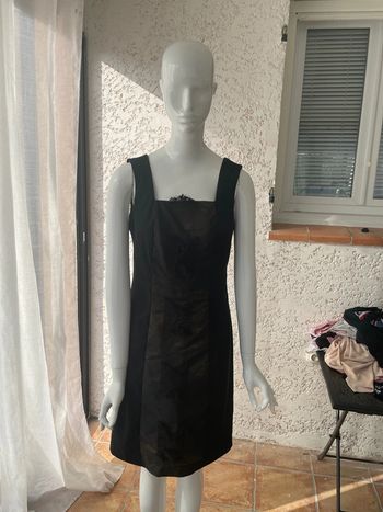 Robe de la marque Antartica Paris taille 40