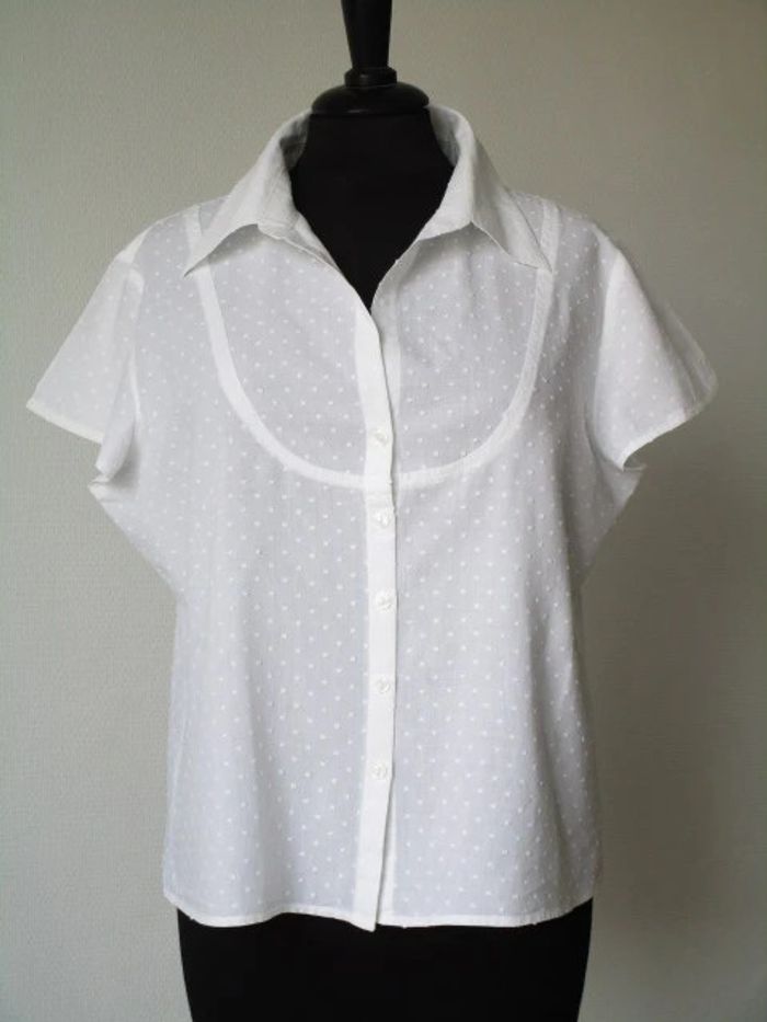 Chemise vintage plumetis 40 TBE - photo numéro 2