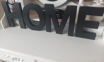 Lot 4 lettres noires "home" en bois TBE