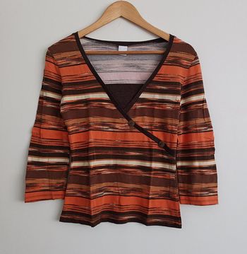 T shirt a rayures multicolore degrade orange marron et beige. Manches 3/4. Camaieu. Taille 36 / 38