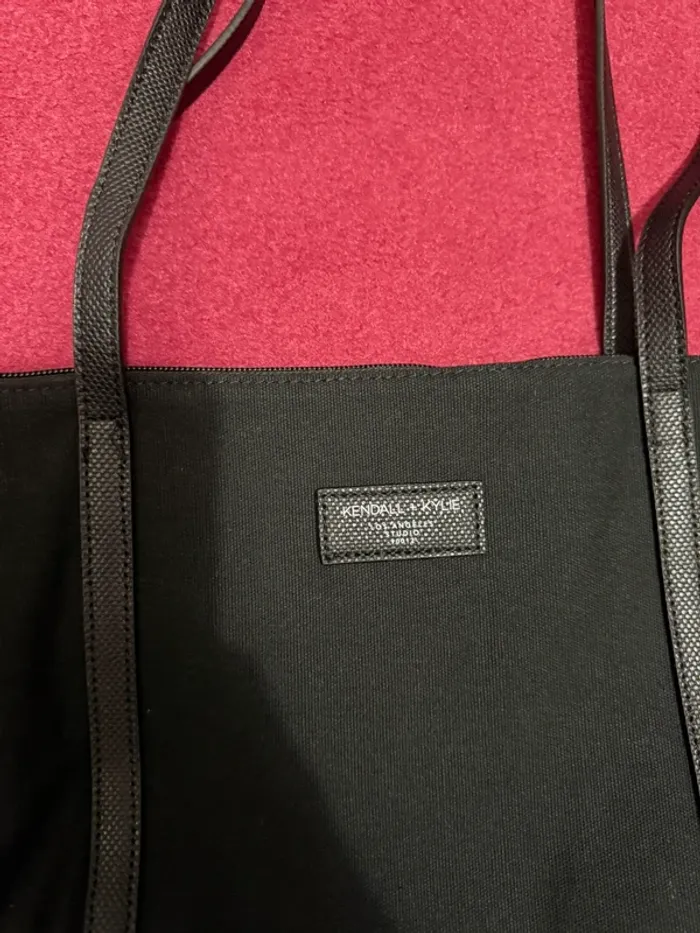 Sac noir tissus similicuir kendall +kylie neuf - photo numéro 2