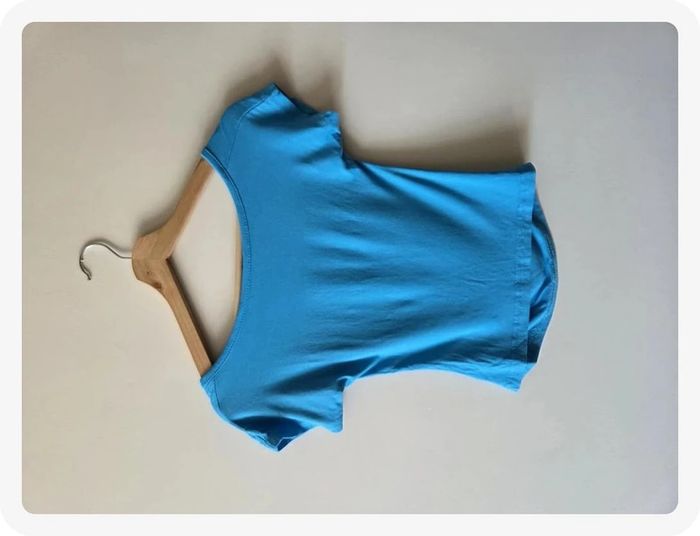 t-shirt bleu taille S - photo numéro 2