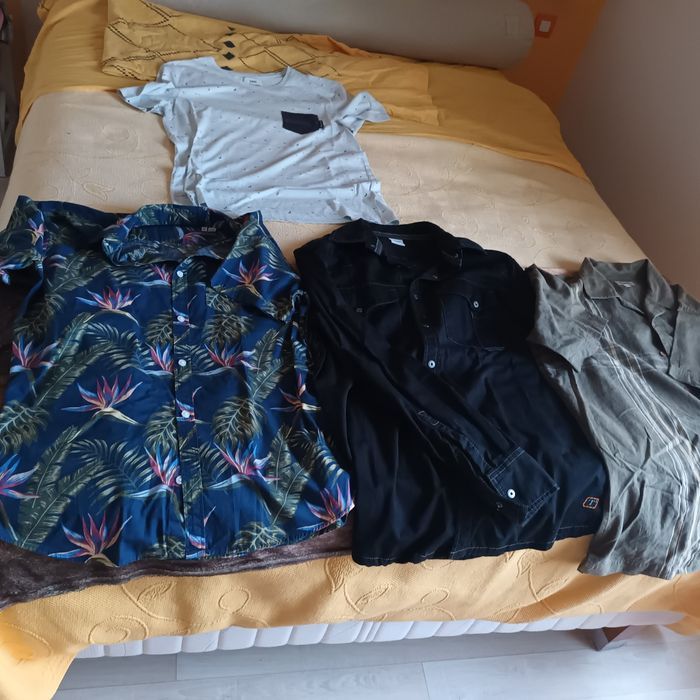 Lot 4 hauts homme Taille M ...jolies marques !!! - photo numéro 2