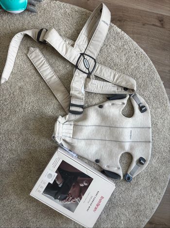Porte bébé babybjorn