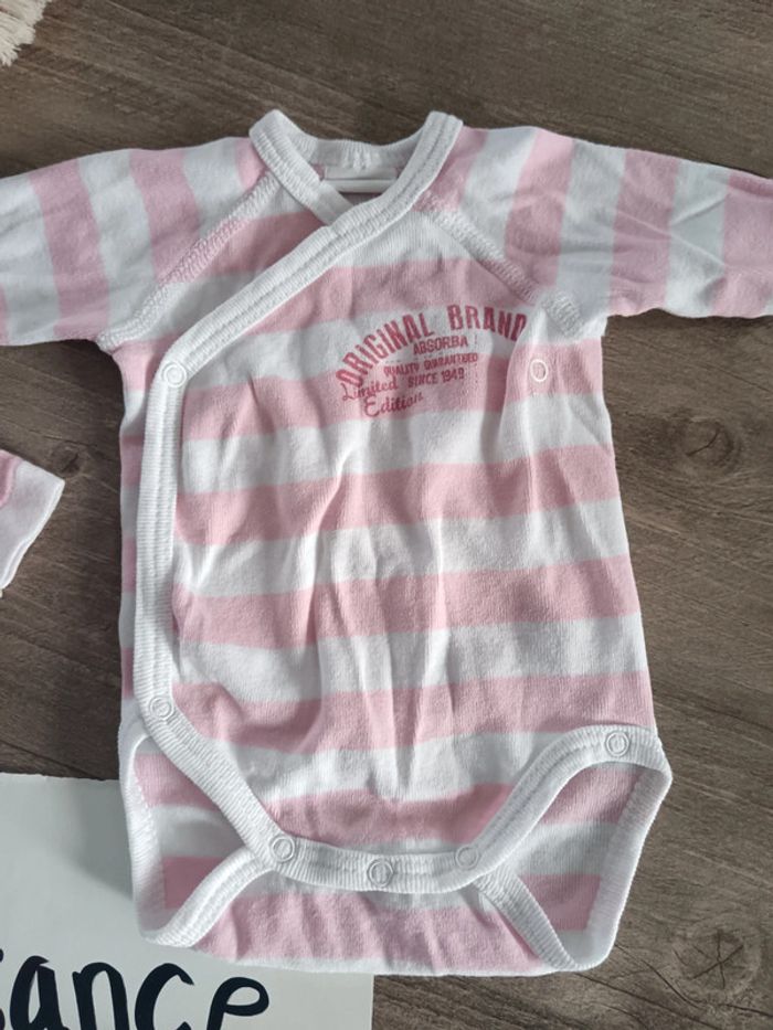 đ lot de 4 bodies absorba naissance - photo numĂ©ro 2