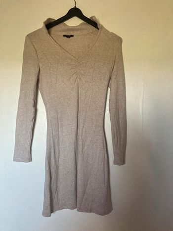 Robe pull kiabi XS
