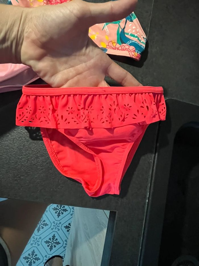 Lot maillot de bain fille - photo numéro 2