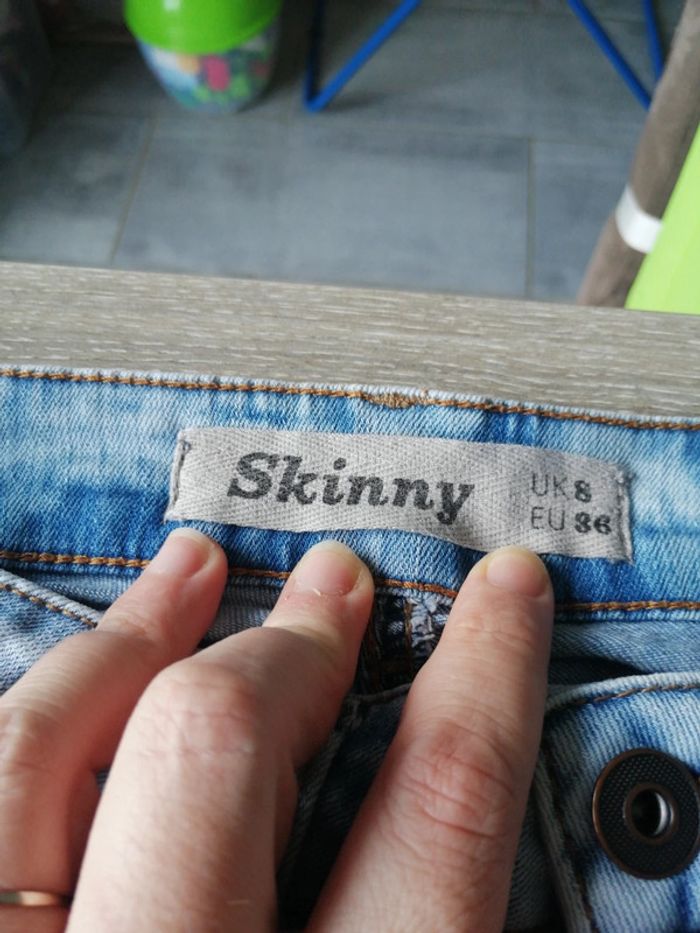 Skinny taille 38 - photo numéro 2