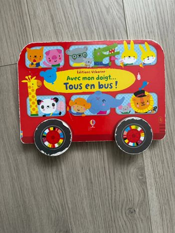 Livre tous en bus