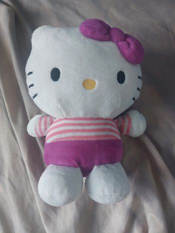 Peluche hello kitty