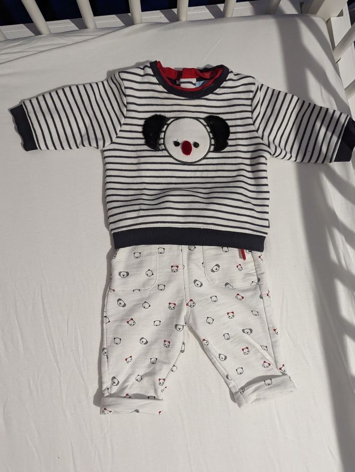 Lot de 8 ensembles 3 mois - photo numéro 4