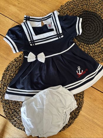 Robe marine + bloomer