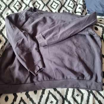 Sweat bleu marine kiabi 2xl neuf