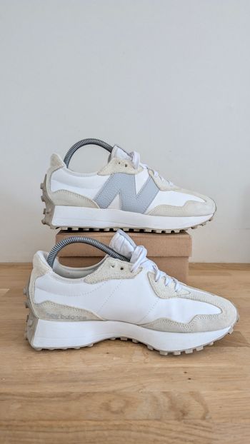 New balance 327
